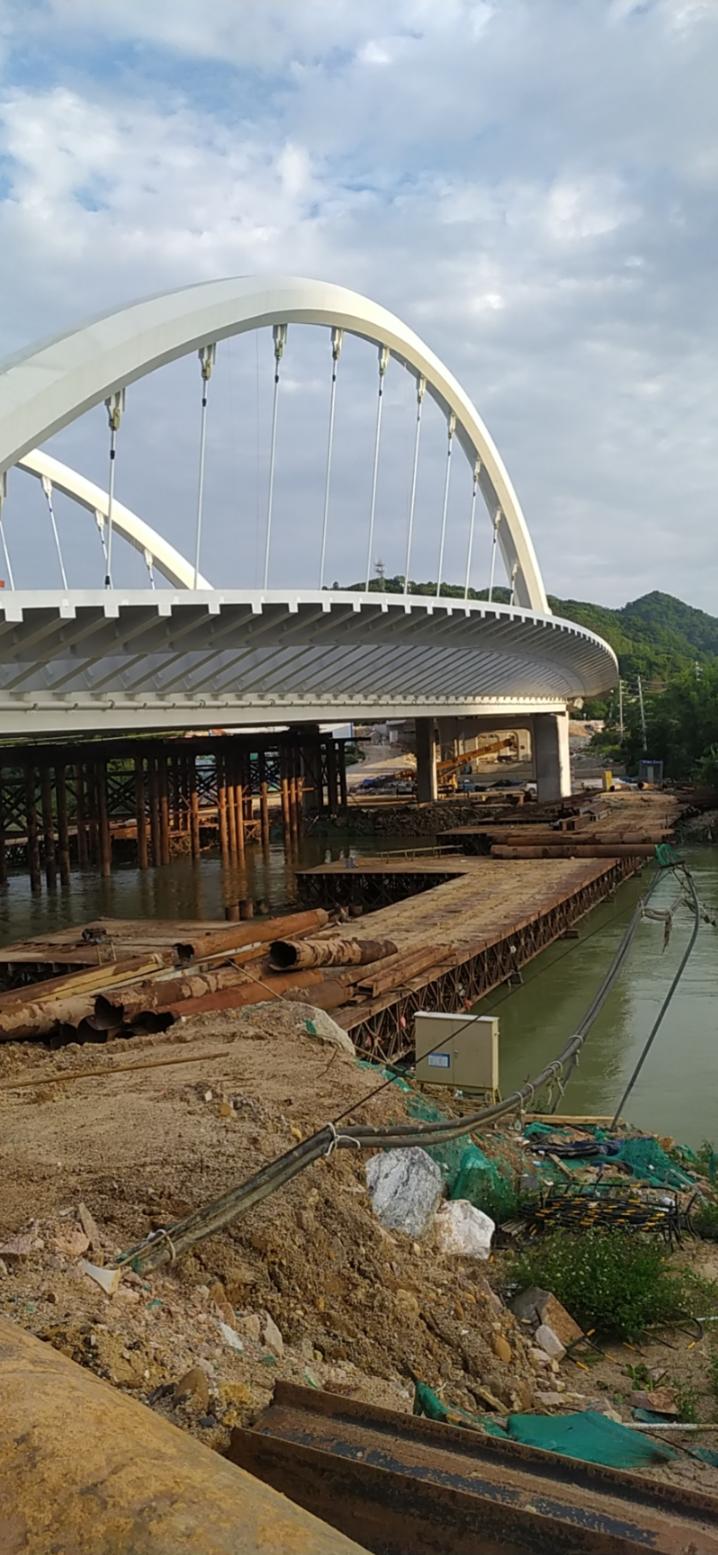廣州從化文化項目(QL007)鋼箱梁、系杠拱及景觀廊道安裝